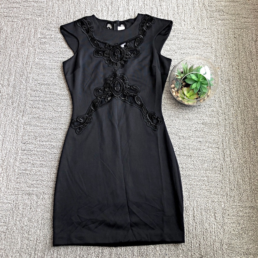 2/$30 🎀 Dress The Population LBD Dress Sz S 0034